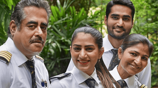 Indian pilot-family-640x359