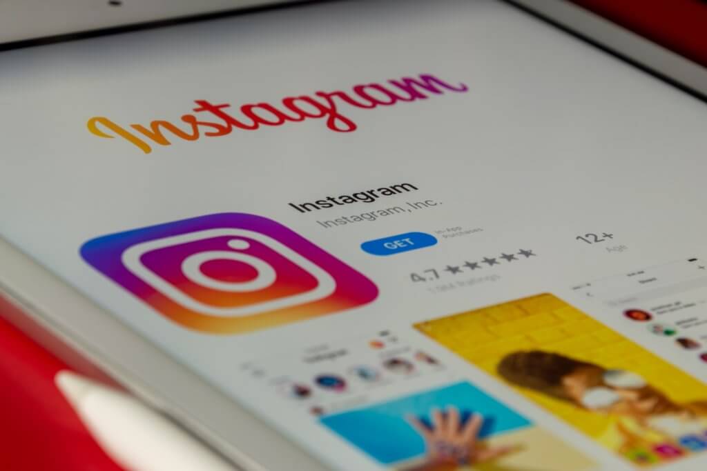 Use Instagram to Engage With Your Clients and Promote Your Products