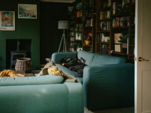 Your Guide to Planning an At-Home Creative Retreat